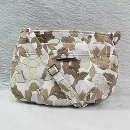 bu beauty unique Clear Women Sling Bag Floral 9 image 1