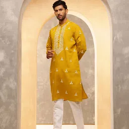 Anouk Geometric Embroidered Band Collar Thread Work Straight Cotton Silk Kurta image 4