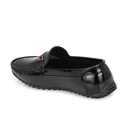 SERVER Men Woven Design Lightweight Leather Loafers image 2