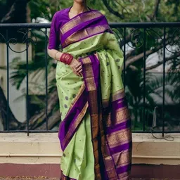 BlueRang Woven Design Zari Silk Blend Banarasi Saree image 5