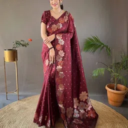 Sanwariya Silk Woven Design Silk Blend Kanjeevaram Saree-picture-25