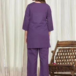 GHUMMAN SONAKSHI Women Printed Night suit image 2