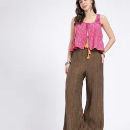 fusion by glitchez Floral Printed Scoop Neck Tie-Ups Top image 3