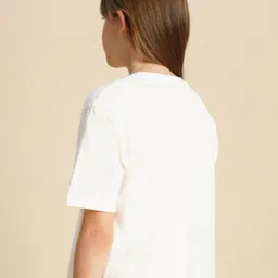 Vero Moda Girls Typography Printed Drop-Shoulder Sleeves Applique T-shirt image 3