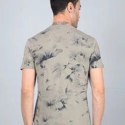 Crimsoune Club Men Floral Printed Round Neck Cotton T-shirt image 2