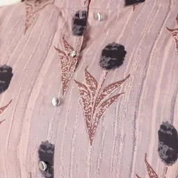 Aramya Floral Printed Three-Quarter Sleeves A-Line Pure Cotton Kurta image 3