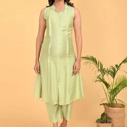 GOLDSTROMS Maternity Shirt Collar Georgette A-Line Kurta With Trousers-picture-18