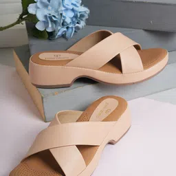 pelle albero Women Western Embellished Wedge Sandals-picture-38