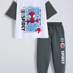 Hopscotch Boys Graphic Printed Round Neck Cotton T-shirt And Joggers-image-4