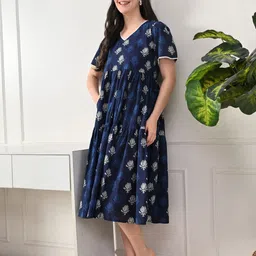 Sangria Floral Print Ruffled Fit & Flare Midi Dress image 5