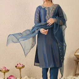 Indo Era Ethnic Motifs Embroidered Thread Work Liva Straight Kurta With Trousers & Dupatta image 4