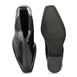 The Roadster Lifestyle Co Men Square To Chelsea Boots image 3