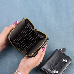 SZN Men Leather Card Holder image 2