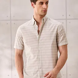 Aldeno Men Standard Horizontal Stripes Striped Casual Shirt-picture-40