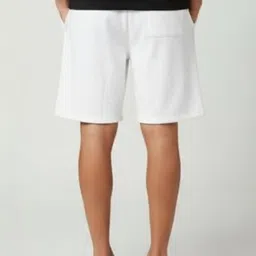 FABSTIEVE Men Printed Low-Rise Shorts image 2