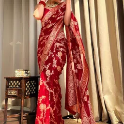 KALINI Floral Zari Silk Blend Heavy Work Banarasi Saree image 3