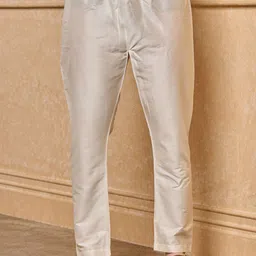 Tasva Ivory Men Self Design Mandarin Collar Regular Kurta with Trousers image 4