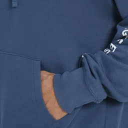 AMERICAN EAGLE OUTFITTERS Men Printed Hooded Sweatshirt image 4