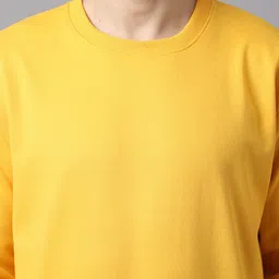 mack jonney VIMAL JONNEY Men Pack of 2 Coral and Yellow Printed Fleece Sweatshirt image 3