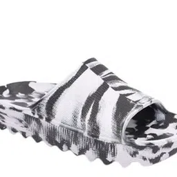 World Wear Footwear Men Clogs image 4