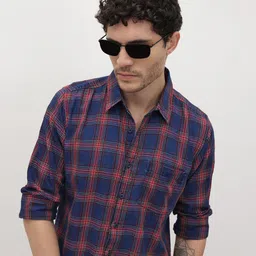 The Roadster Life Co. Checked Spread Collar Pure Cotton Casual Shirt-picture-36