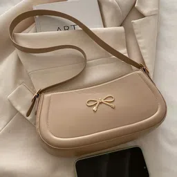 StyleCast x Revolte Sling Bag-picture-36