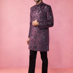 VASTRAMAY Men Embroidered Mandarin Collar Sherwani Set image 3