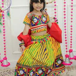 BownBee Girls Embroidered Thread Work Ready to Wear Lehenga & Blouse With Dupatta image 3