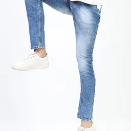 HIGHLANDER Men Blue Slim Fit Clean Look Heavy Fade Stretchable Jeans image 5