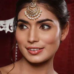 Jazz and Sizzle Gold-Plated Kundan Studded Maang Tikka Head Jewellery image 5