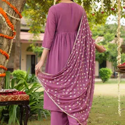 Janasya Women Lavender Georgette Embellished A-line Kurta with Palazzo & Dupatta Set image 3