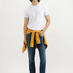 United Colors of Benetton Men Solid Round Neck Pure Cotton T-shirt image 5