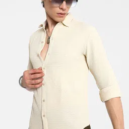 Campus Sutra Men Comfort Opaque Casual Shirt-picture-24