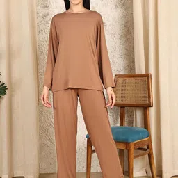 Kanvin Women Solid Round Neck Night Suit-picture-10