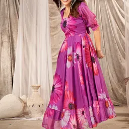 SHINISHA Women Floral Printed Fit & Flare Maxi Dress image 5