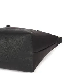 Tommy Hilfiger Women Striped Shopper Shoulder Bag image 4
