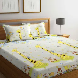 Myntra Elegant Homes Yellow Giraffe Printed 300 TC King Bedsheet Set 2.5 m x 2.25 m-picture-13