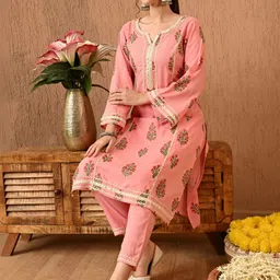 Anouk Rustic Women Floral Printed Regular Mirror Work Kurta with Trousers image 5