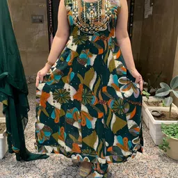 Sdc Collections Printed Sequinned Sequinned Kurti image 4