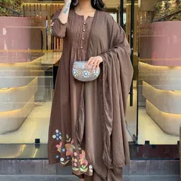 Aaghnya Floral Embroidered Noch Neck Straight Kurta With Trousers & Dupatta-image-2