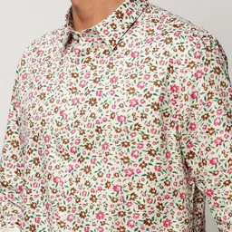 SHOWOFFFF Men Smart Slim Fit Floral Printed Casual Shirt image 5