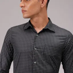 the indian garage co. x luxe Luxe by TIGC Men Cutaway Collar Checked Slim Fit Formal Shirt-picture-37