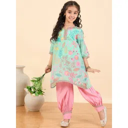 Stylo Bug Girls Floral Printed Regular Kurta with Patiala image 5