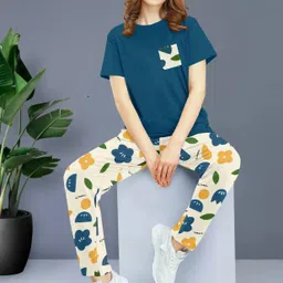 bellebird Women Night Suit Set Multicolor Printed image 5