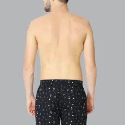 van heusen Allover Print And Side Pocket Printed Men Boxer image 2