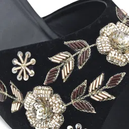 SHRIVAS BY ARCHITA MEHTA Embellished Velvet Ethnic Block Heels image 2