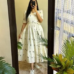 the nayahikas Embroidered Pure Cotton Stitched Flared/A-line Gown-picture-18