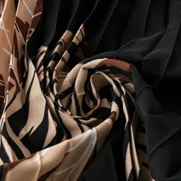 deklook Women Printed Pleated Black Skirt image 4