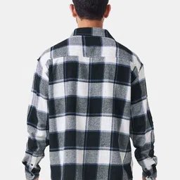 the souled store Men Oversized Fit Checkered Button Down Collar Casual Shirt image 2