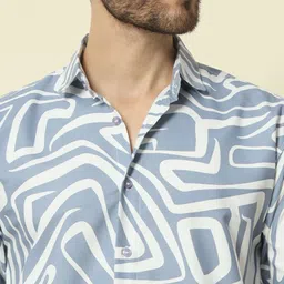surhi Men Oversized Fit Printed Spread Collar Casual Shirt image 4